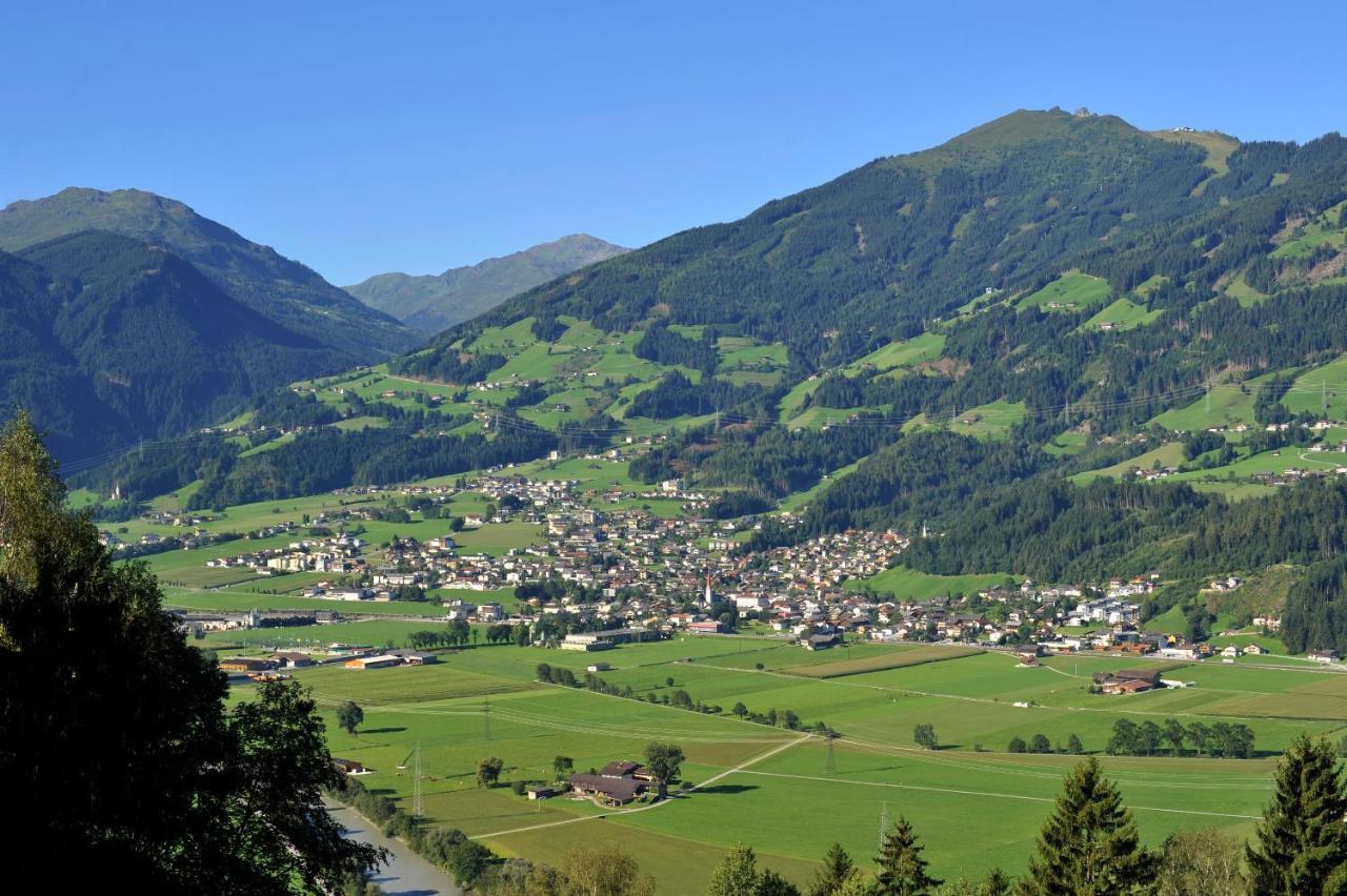 Chalets Aue Hart im Zillertal Ngoại thất bức ảnh